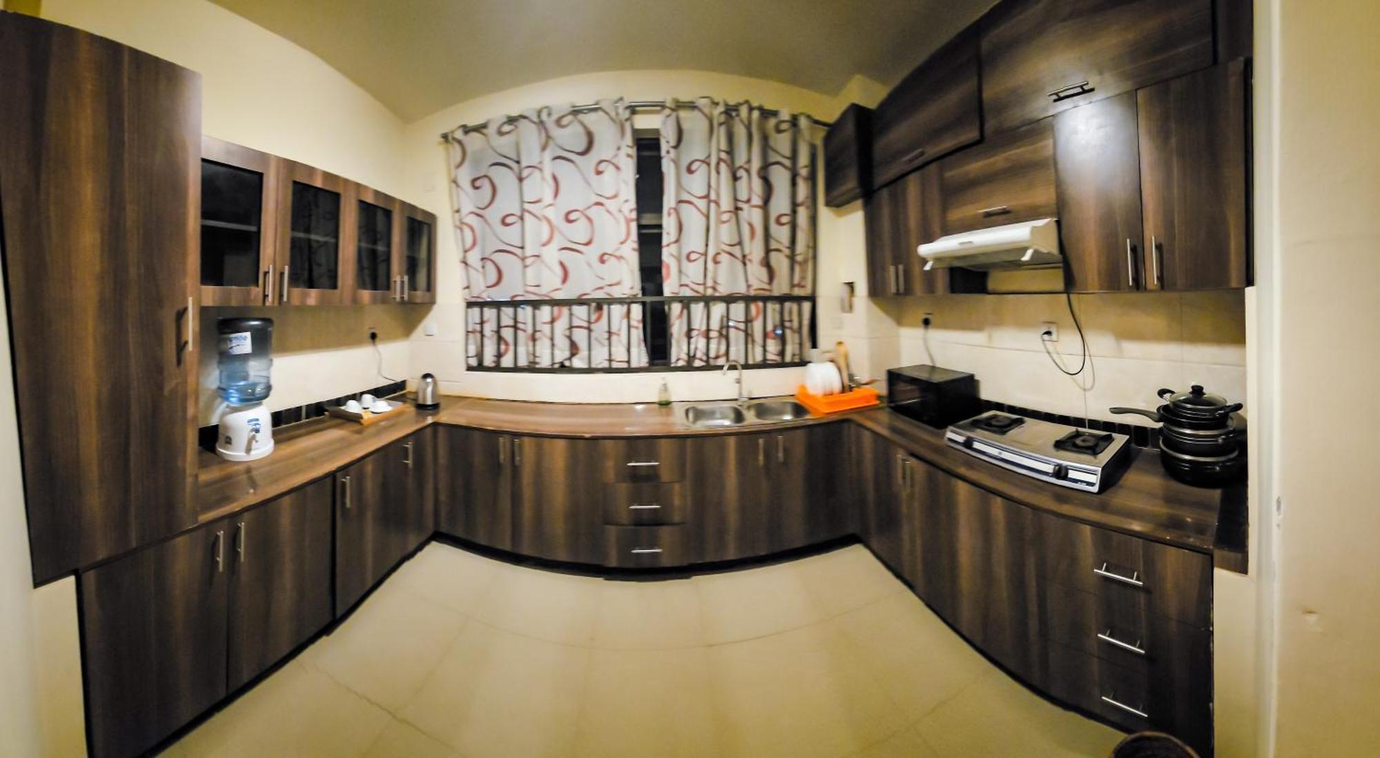 Peponi Living Spaces Кигали Екстериор снимка